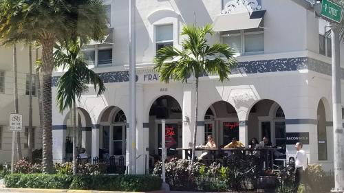 Apartamento Deco1 Contemporary-ocean Drive