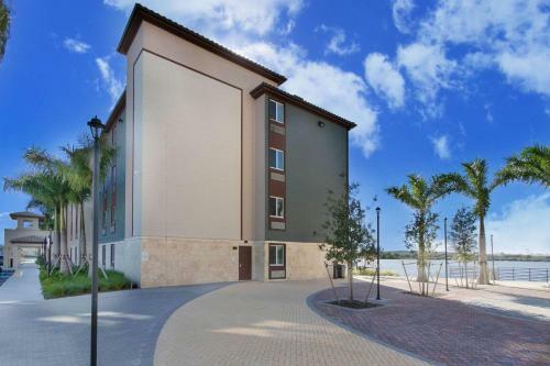 Hotel Woodspring Suites Miramar