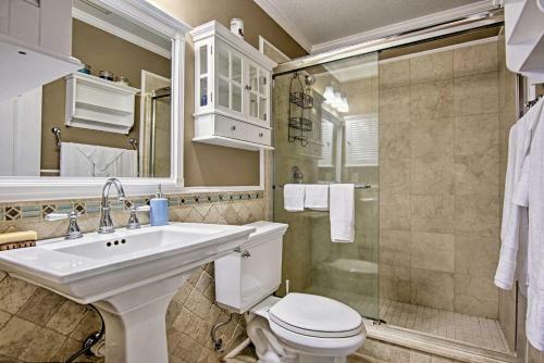 Mount Dora Townhome In Historical District!