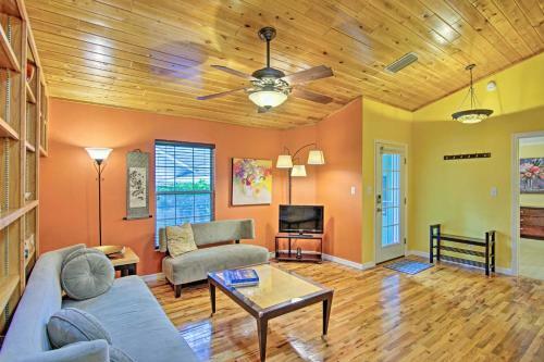 Mount Dora Townhome In Historical District!