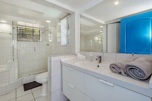 -exclusive Blue House By Stay Sol