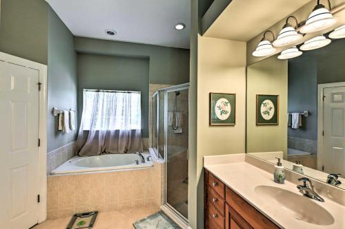 Private Oasis With Pool, 10 Mi To Naples Beach!