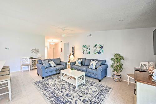 Modern Retreat With Yard Near Vanderbilt Beach!