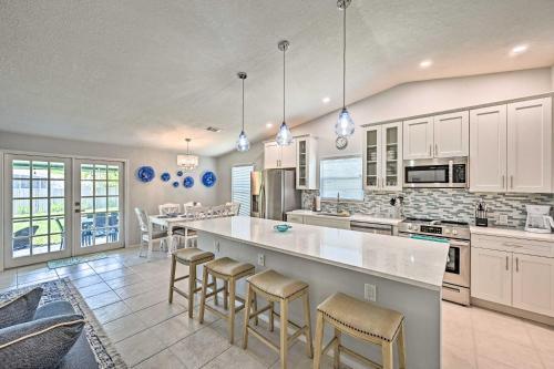 Modern Retreat With Yard Near Vanderbilt Beach!