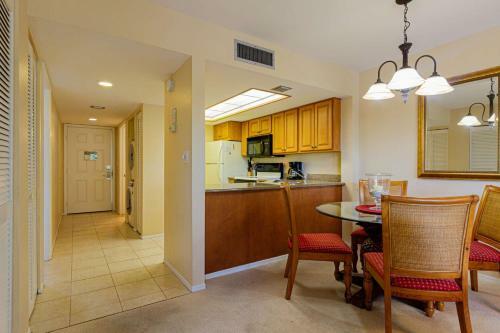 Park Shore Resort 3rd Floor Bldg H