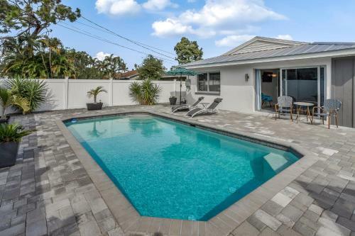 1 Mile Beach House