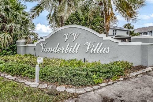Vanderbilt Villa Beach Retreat