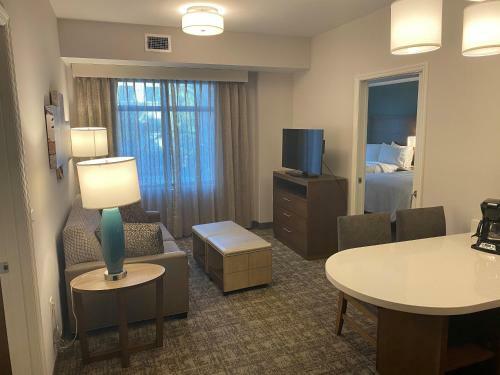 Staybridge Suites - Naples - Marco Island, An Ihg Hotel