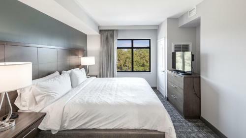 Staybridge Suites - Naples - Marco Island, An Ihg Hotel