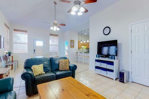 3 Bed 2 Bath Apartment In Navarre Beach