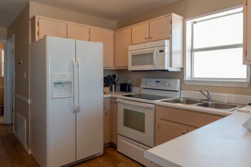 Apartamento 3br Sunset Harbor Condo W Views