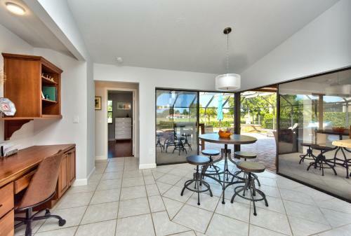 La Vista Vacation Rental