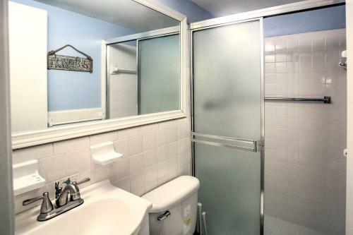 Apartamento Upscale Naples Condo With Pool Access Walk To Pier!