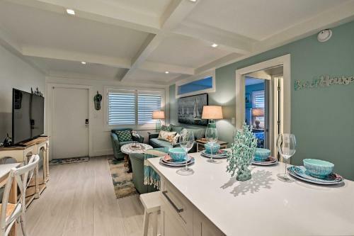 Apartamento Coastal Downtown Naples Condo - Walk To The Beach!