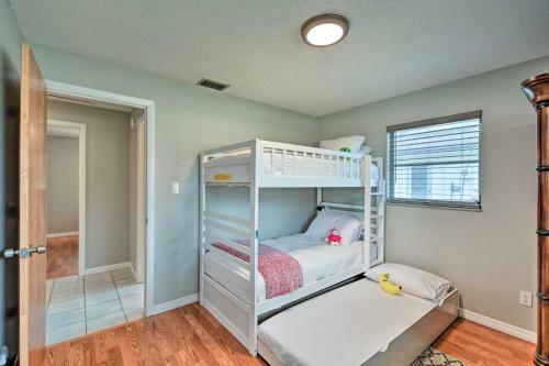 Cozy Home With Lanai, 4mi To Naples Beach And Pier
