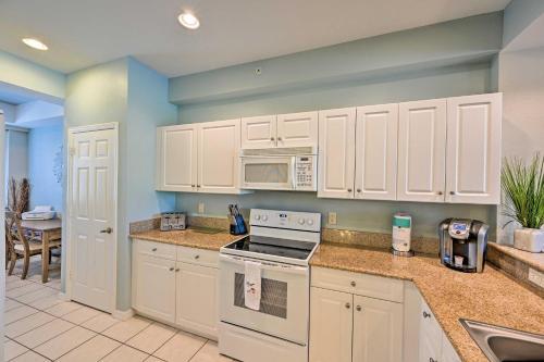 Luxury Golf Villa In Beautiful Lely Resort!