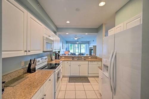 Luxury Golf Villa In Beautiful Lely Resort!