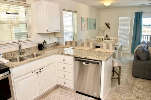 Gulf Island Condos Unit 321