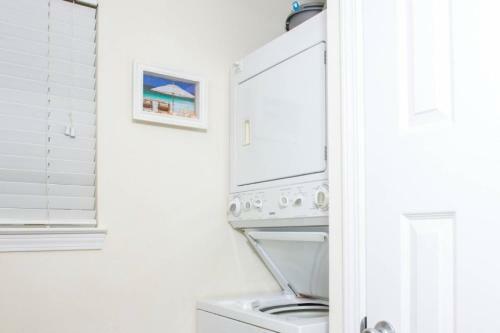 Gulf Island Condos Unit 321