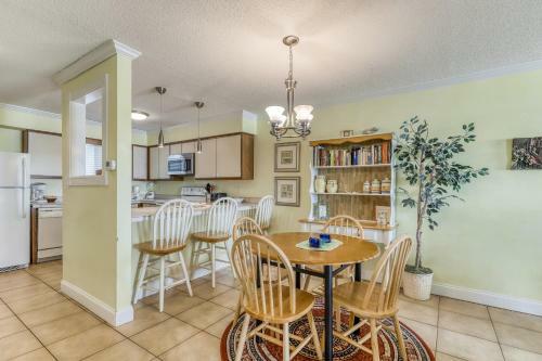 Sunset Harbor 2-303