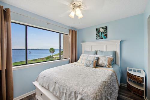 Sunset Harbour Palms 1