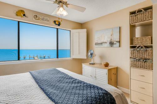 Sunset Harbour Palms 1