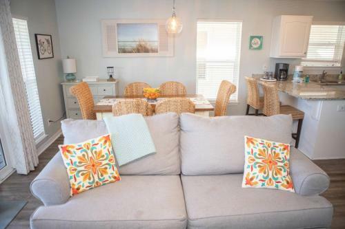 Gulf Island Condos Unit 631