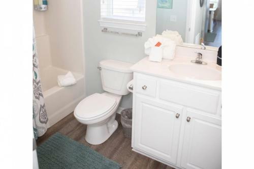 Gulf Island Condos Unit 631