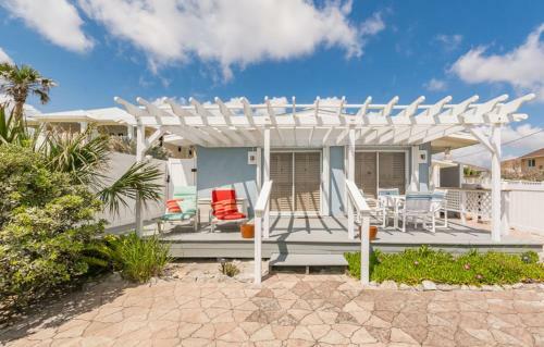 Sandy Feet Retreat By Ocean Properties