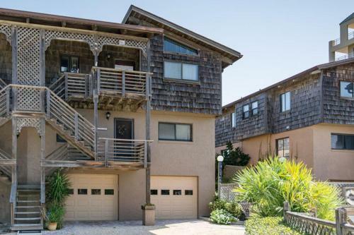 Sea Dunes By Ocean Properties