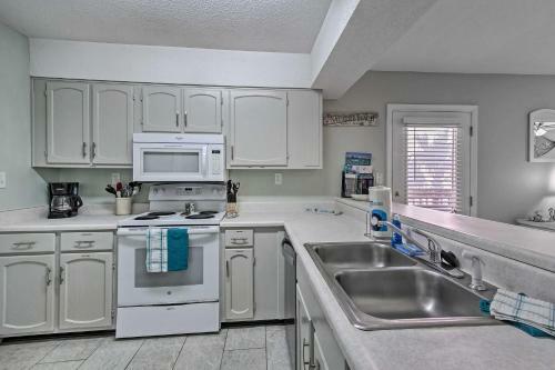 Apartamento Bright Condo With Pool Access On Navarre Beach!