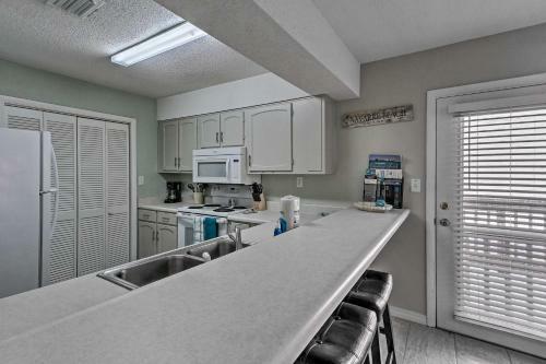 Apartamento Bright Condo With Pool Access On Navarre Beach!