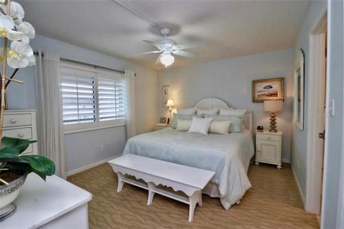 Apartamento 322 Errol By The Sea 2bdrm 2bath Ocean View Condo