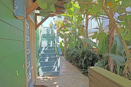 Pelican Pass Pool Home By Ocean Properties