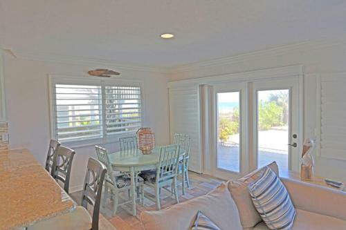 Pelican Pass Pool Home By Ocean Properties