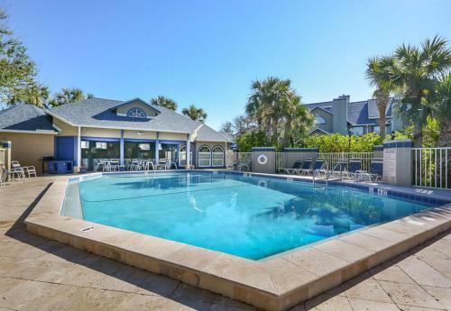 Sun Beach Club By Ocean Properties