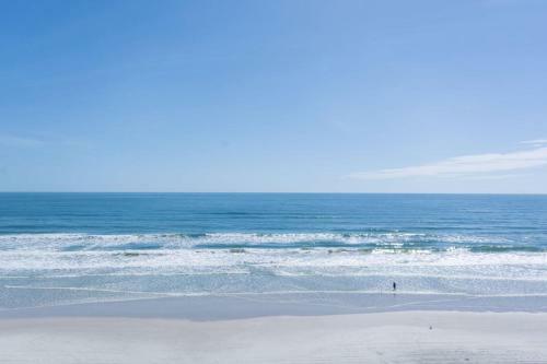 Palm House By Ocean Properties