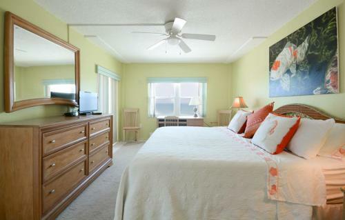Ponce De Leon Towers By Ocean Properties