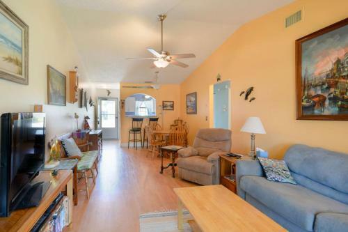 1152 Fairvilla By Ocean Properties