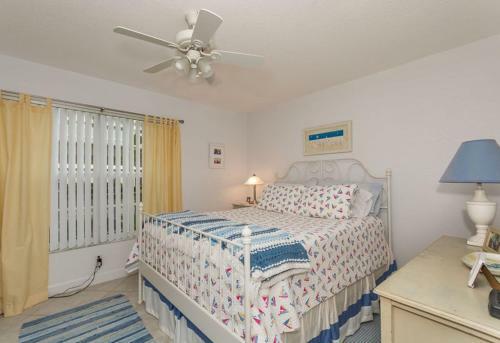 Colony Beach Club By Ocean Properties