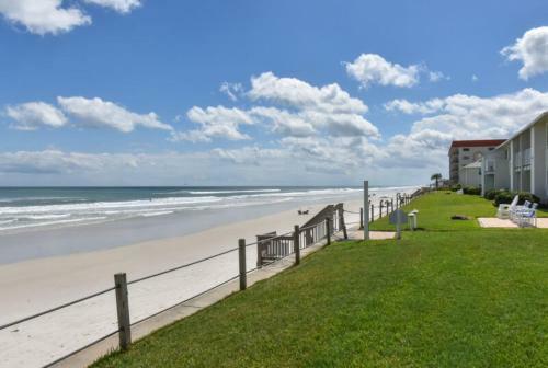 Colony Beach Club By Ocean Properties