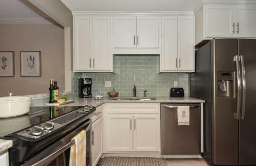 Sea Coast Gardens II By Ocean Properties