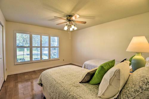 Ocala Home With Outdoor Pool Oasis And Sun Porch!