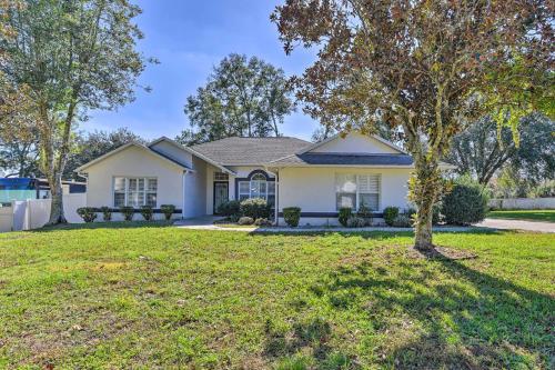 Ocala Home With Outdoor Pool Oasis And Sun Porch!