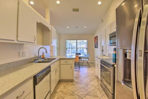 Ocala Home With Outdoor Pool Oasis And Sun Porch!