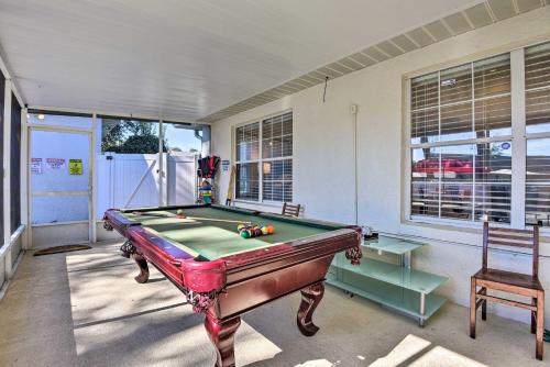 Ocala Home With Outdoor Pool Oasis And Sun Porch!