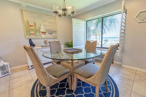 Apartamento 219 Errol By The Sea 2bdrm 2bath Ocean View Condo