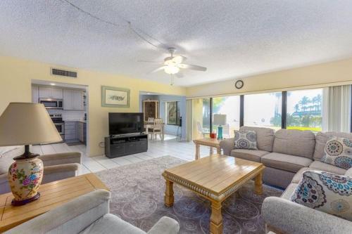 Apartamento 123 Errol By The Sea 2bdrm 2bath Ocean View Condo