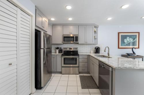 Apartamento 123 Errol By The Sea 2bdrm 2bath Ocean View Condo