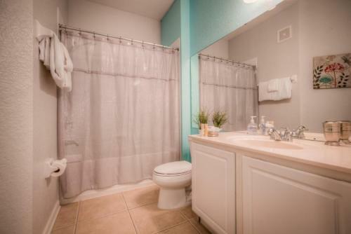 Tropicana Lakeview